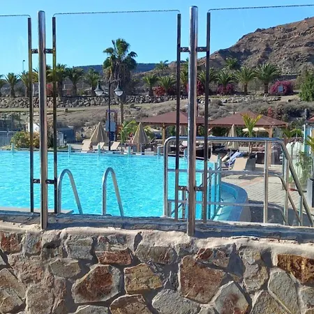 Duplex Anfi Topaz ヴィラ *